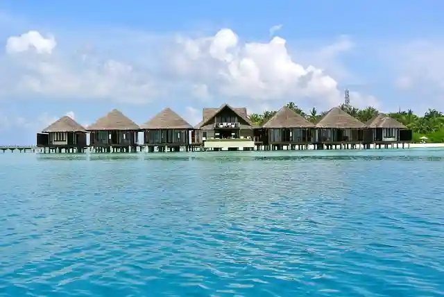 Book Spectacular Tourist packages to Maldives - UPTO 2-% OFF - Viz Travels