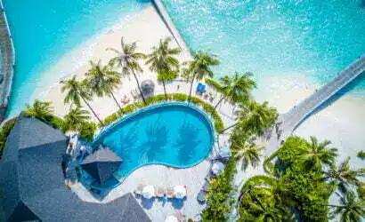 Book Centara Grand Island Resort & Spa Maldives - UPTO 35% OFF - Viz Travels